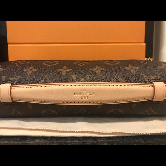 ❌❌ SOLD ❌❌ Louis Vuitton Pochette Metis Monogram - Picture 4 of 8